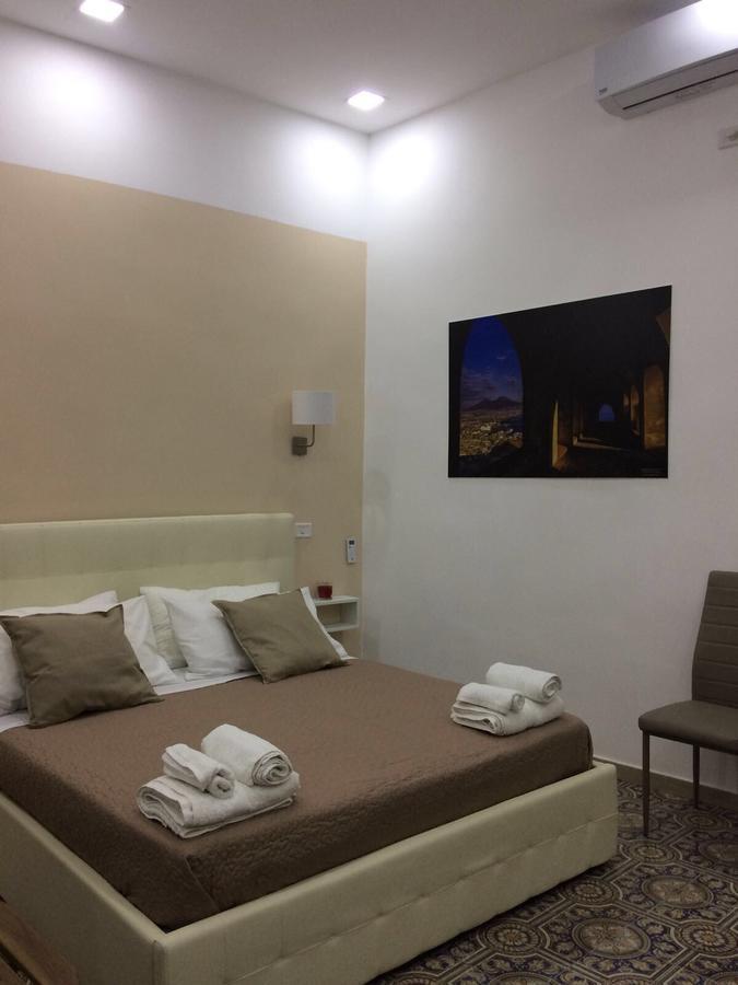 Bed and Breakfast Decumani Prestige Neapol Exteriér fotografie